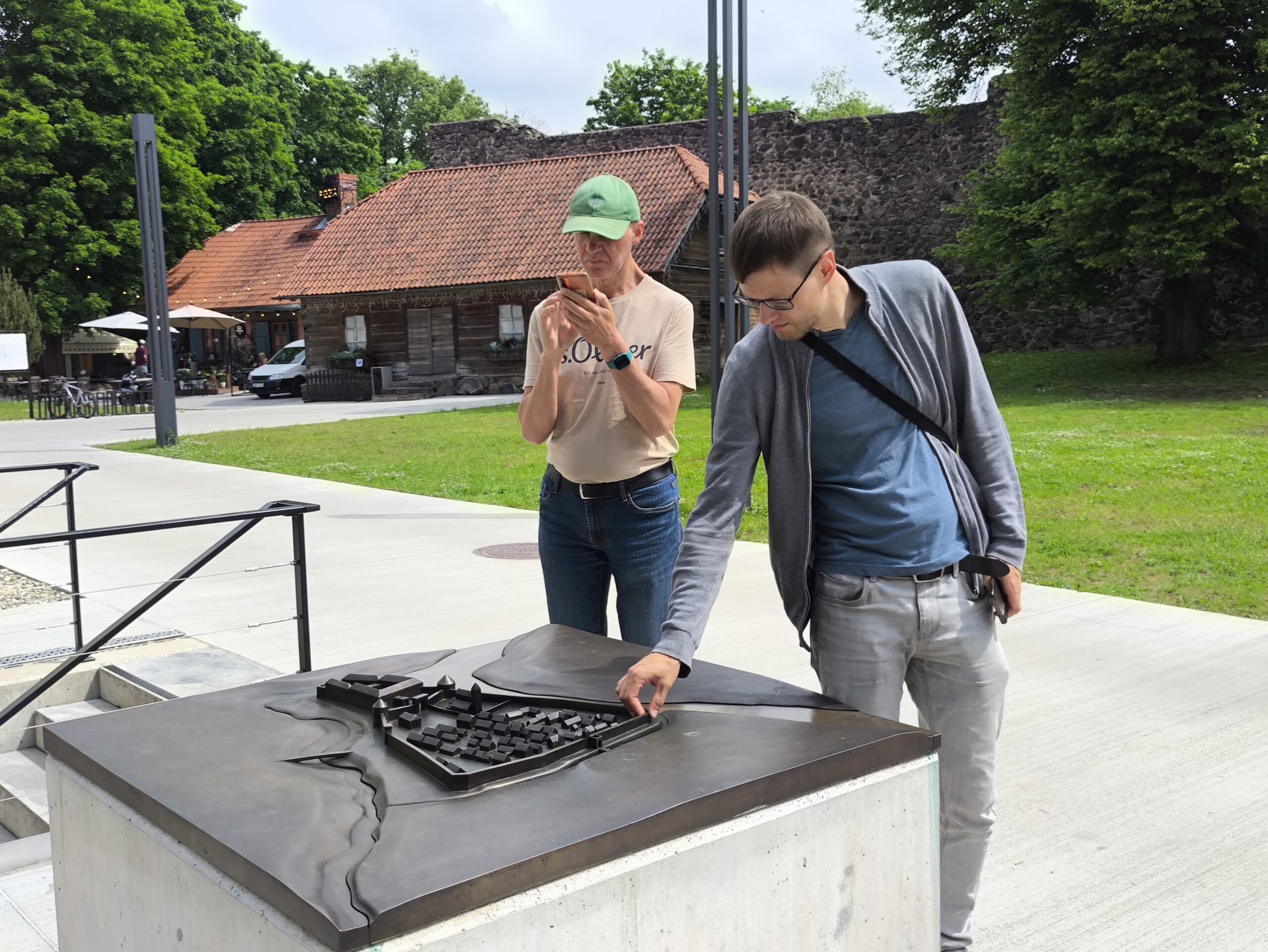 verte vides pieejamibu dabas takas kulturvesturiskos objektos un turisma pakalpojumu sniegsanas vietas vidzeme